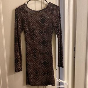 Windsor long sleeve bodycon dress + open back